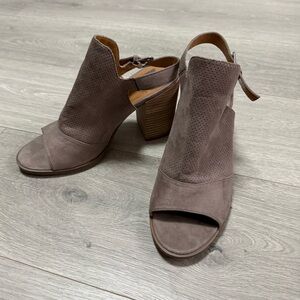 Dolce Vita Taupe Heeled Bootie